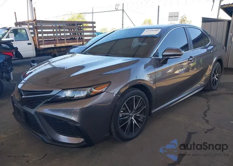 2023 Toyota Camry Se z USA, uszkodzony, nr VIN 4T1G11AK8PU752562